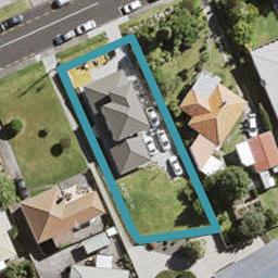 7 Lavelle Road, Henderson, Auckland