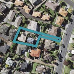 2/74 Gosford Drive, Botany Downs, Auckland