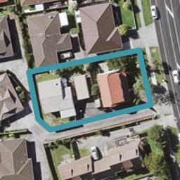 2/83 Aviemore Drive, Highland Park, Auckland
