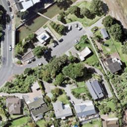 8 Browns Bay Road, Rothesay Bay, Auckland
