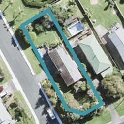 2 John Dee Crescent, Red Beach, Red Beach