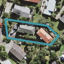 2/6 Emery Grove, Bayview, Auckland