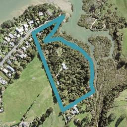 8 Okura River Road, Albany