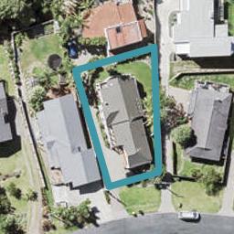 18 Braemar Road, Rothesay Bay, Auckland