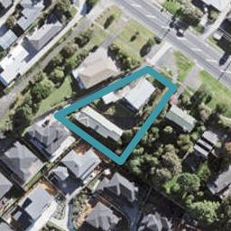 2/1004 East Coast Road, Northcross, Auckland