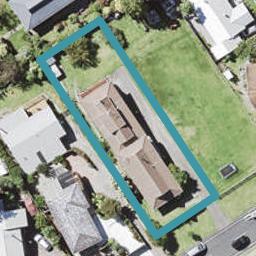 2/87 Arran Road, Browns Bay, Auckland