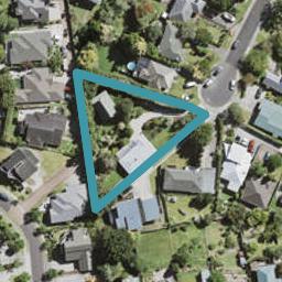 1/11 Earl Road, Titirangi, Auckland