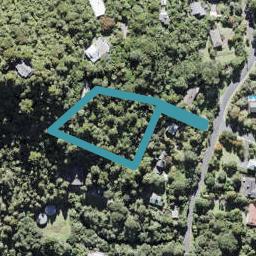 9 Bush Road, Waiatarua, Auckland