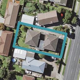 2/143 Pigeon Mountain Road, Half Moon Bay, Auckland