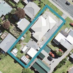 25 Parrs Cross Road, Henderson, Auckland