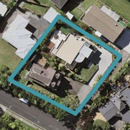 2/33 Belmont Terrace, Milford, Auckland