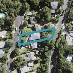 17 Warwick Avenue, Titirangi, Auckland