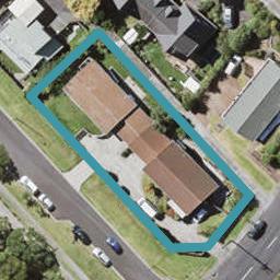2/18 Sunnynook Road, Sunnynook, Auckland