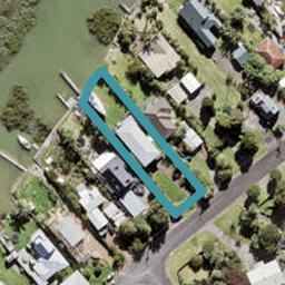32 The Terrace, Herald Island, Auckland