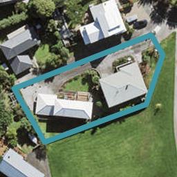 1/39 Rifleman Rise, Unsworth Heights, Auckland