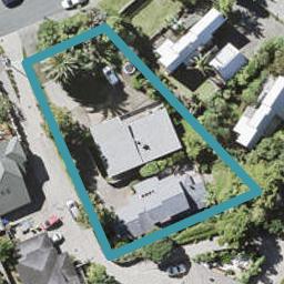 2/19 Clematis Avenue, Murrays Bay, Auckland