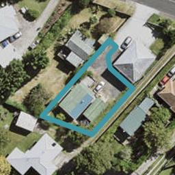 13 Awaroa Road, Sunnyvale, Auckland