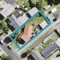 43 Castleford Street, Green Bay, Auckland