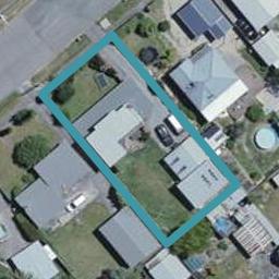 22 Oak Street, Masterton