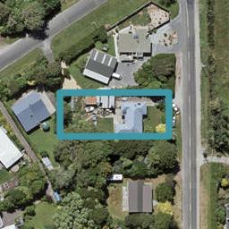 6 Black Road, Otatara