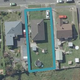 15 Burgess Street, Green Island, Dunedin