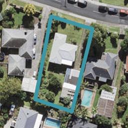 5 Tiroroa Avenue, Te Atatu South, Auckland