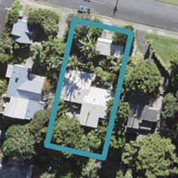 112 Island Bay Road, Beach Haven, Auckland