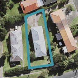 2/317 Wairau Road, Totara Vale, Auckland
