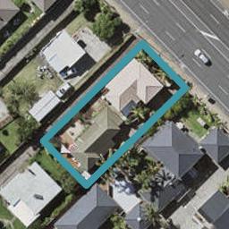 2/32 Taharoto Road, Takapuna, Auckland
