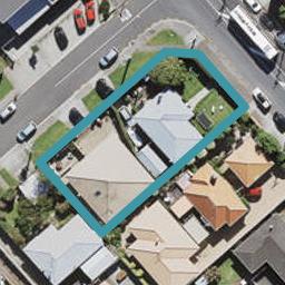 1/2 Roskill Way, Three Kings, Auckland
