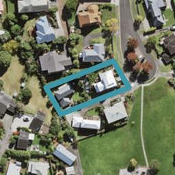 2/37 Rifleman Rise, Unsworth Heights, Auckland