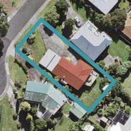 8 Fairlea Road, Te Atatu South, Auckland
