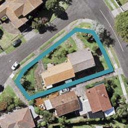 1/2 Rachael Place, Farm Cove, Auckland