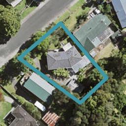 8 Staincross Street, Green Bay, Auckland