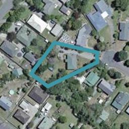 8 Card Crescent, Featherston