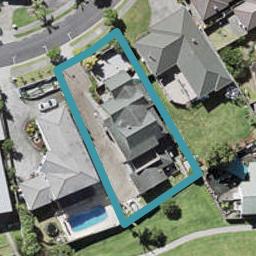 6 Baulcomb Parade, Windsor Park, Auckland