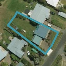 18 Karoro Road, One Tree Point