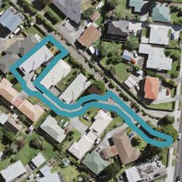 8H Rathgar Road, Henderson, Auckland