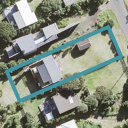 18 North Piha Road, Piha, Piha