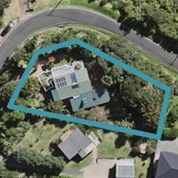 18 Queens Drive, Oneroa, Waiheke Island