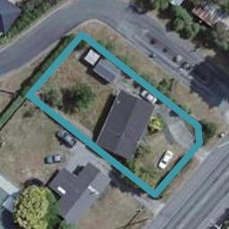 458 High Street South, Carterton