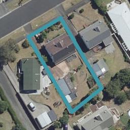 16 Lewis Street, Glenview, Hamilton