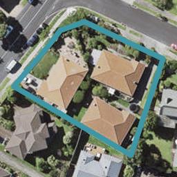 1/2 Channing Crescent, Botany Downs, Auckland