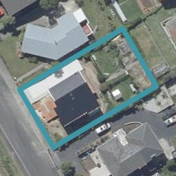 77 Isadore Road, Saint Clair, Dunedin