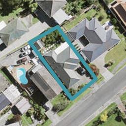 4 Taupiko Place, Green Bay, Auckland