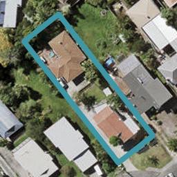 2/130 Sunset Road, Unsworth Heights, Auckland