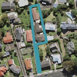 2/32A Church Road, Mangere Bridge, Auckland