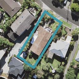 5 De Val Drive, Titirangi, Auckland