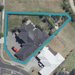 8 Petersburg Drive, Flagstaff, Hamilton