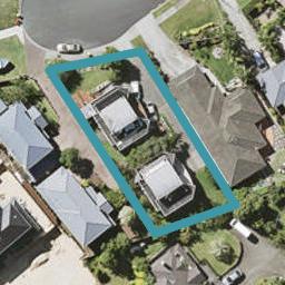 2/64 Spencer Road, Pinehill, Auckland